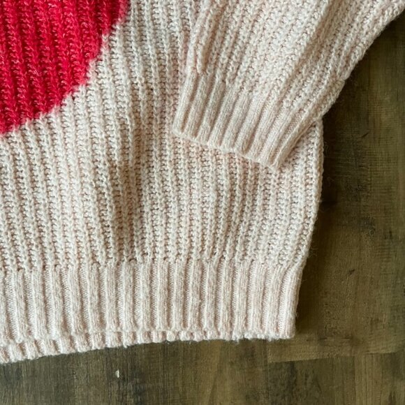 Old Navy Pink Heart Sweater Women’s Small Cream Blush Knit Valentine Pullover - Picture 5 of 6